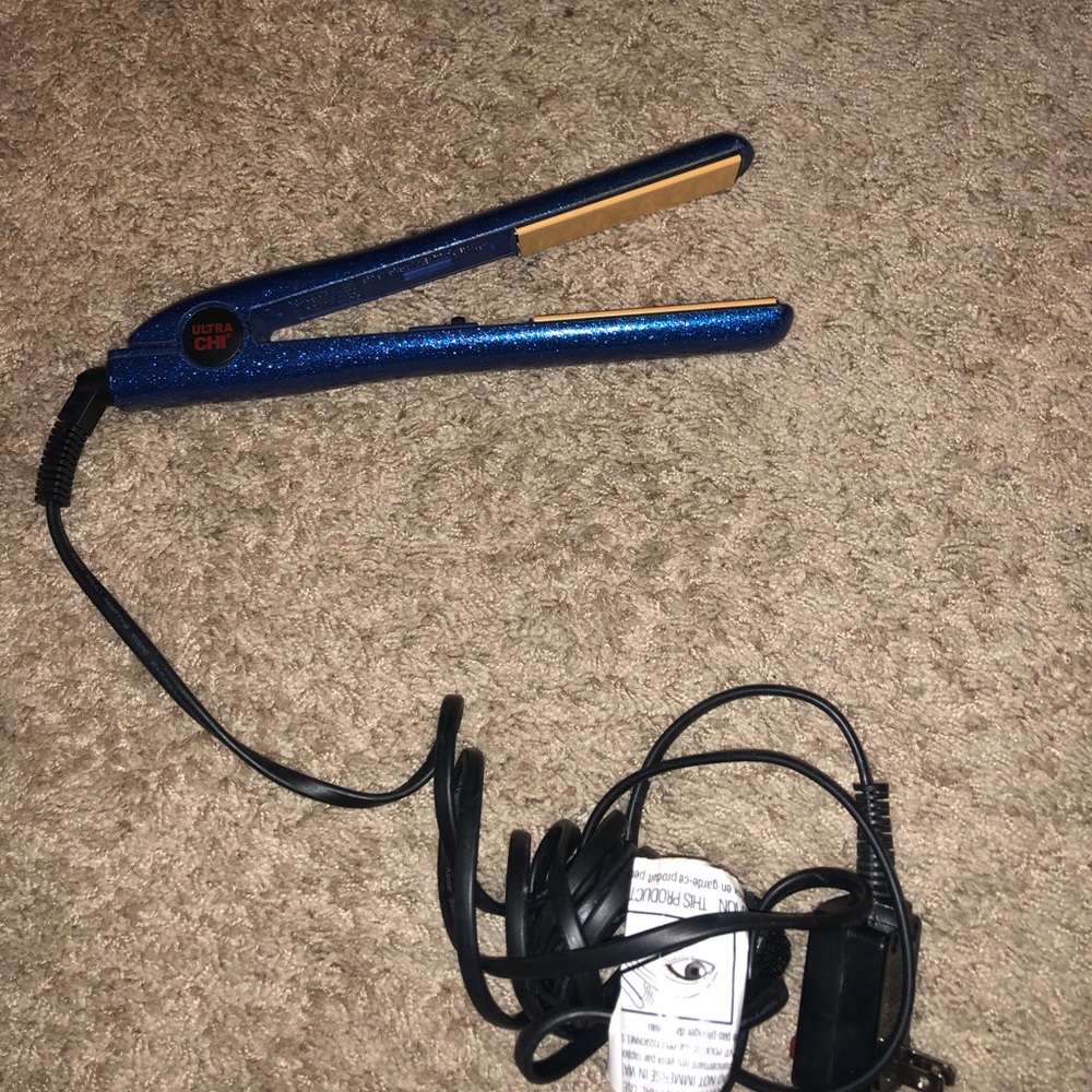 Chi Flat Iron sparkly blue